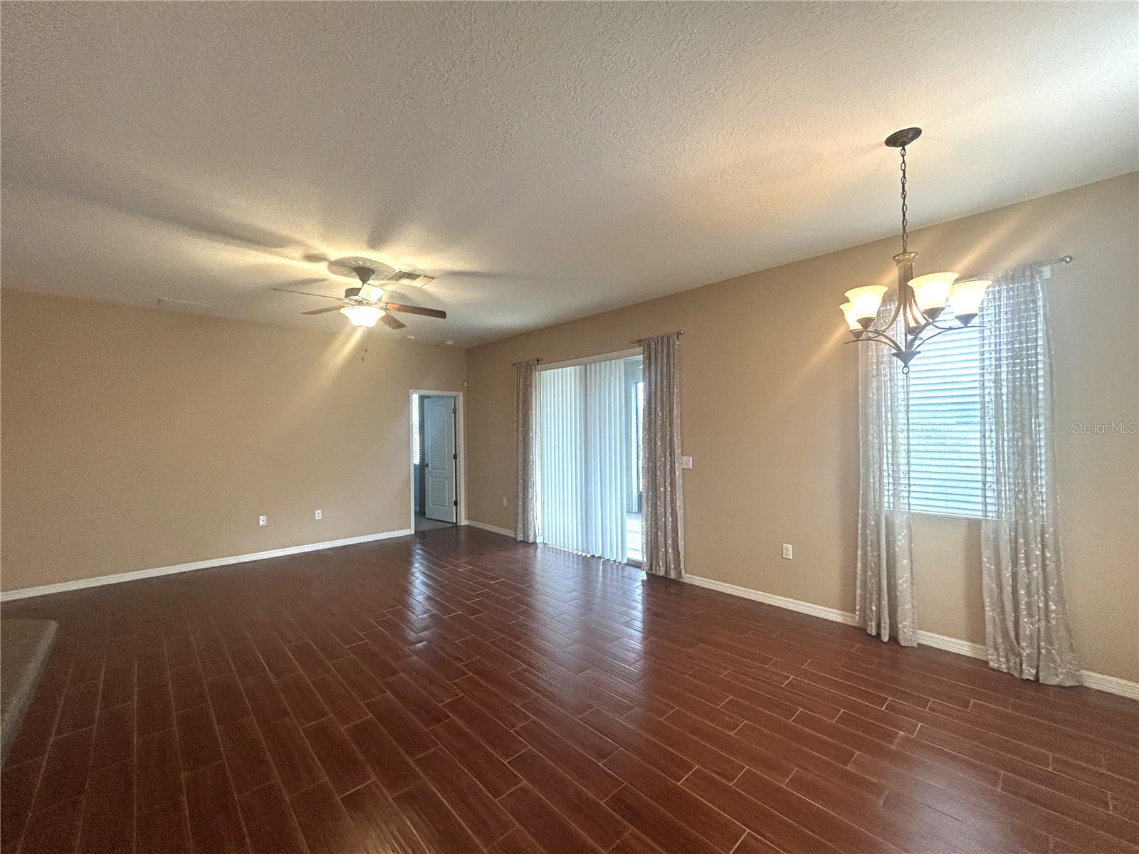 Image 14 of 22 For 10702 Burning Bush Terrace