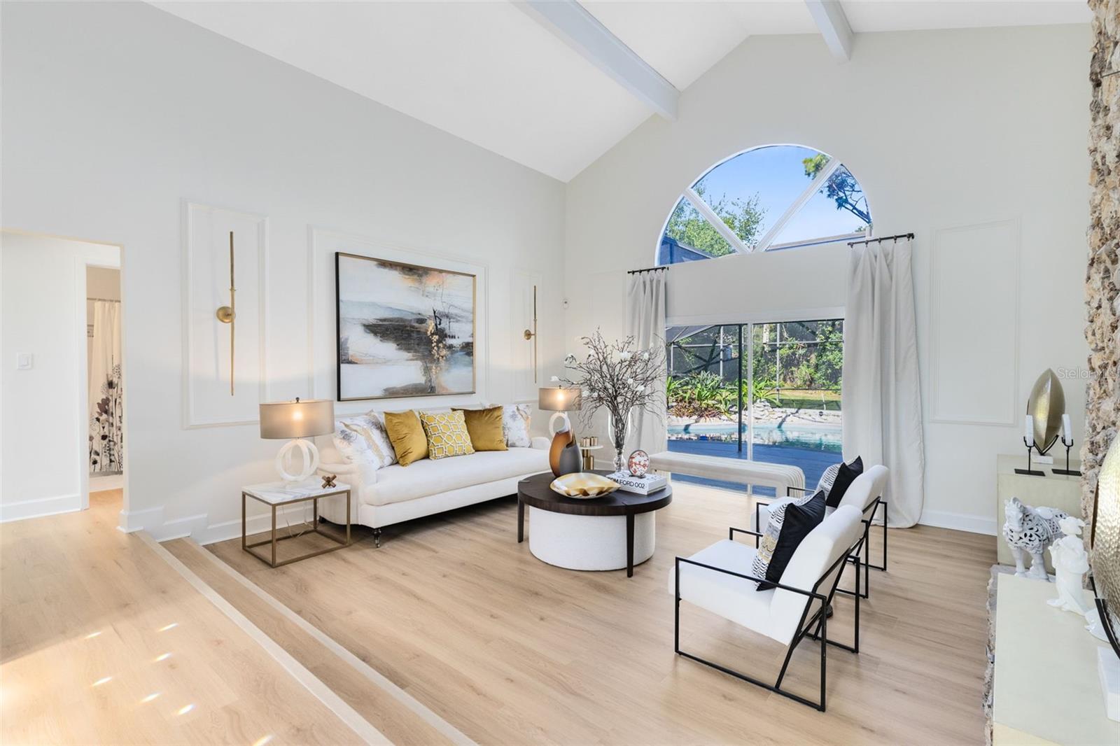 Listing photo id 0 for 404 Charleswood Avenue