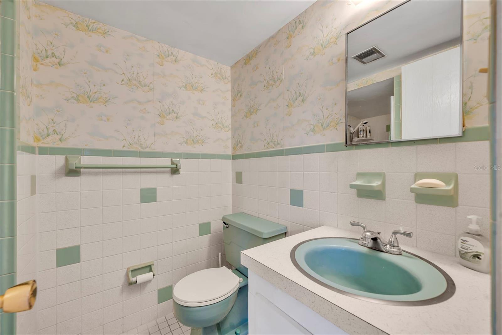 Image 20 of 31 For 2653 Vina Del Mar Boulevard