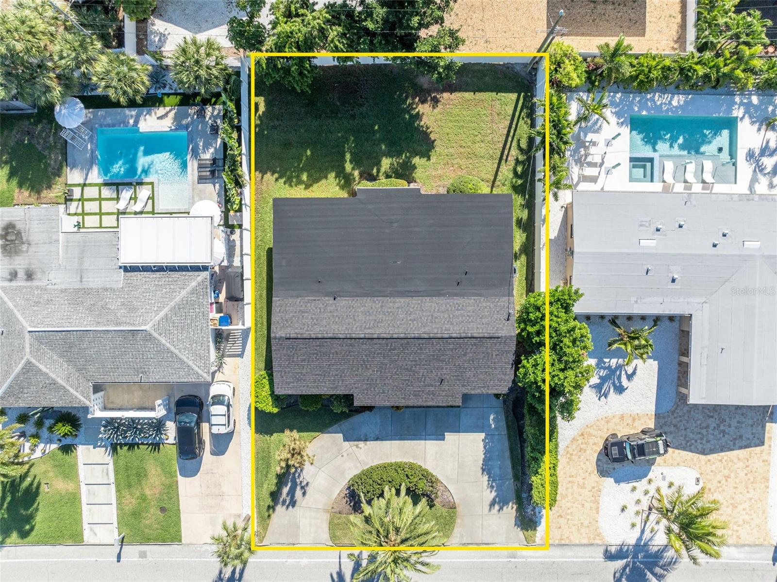 Image 24 of 31 For 2653 Vina Del Mar Boulevard