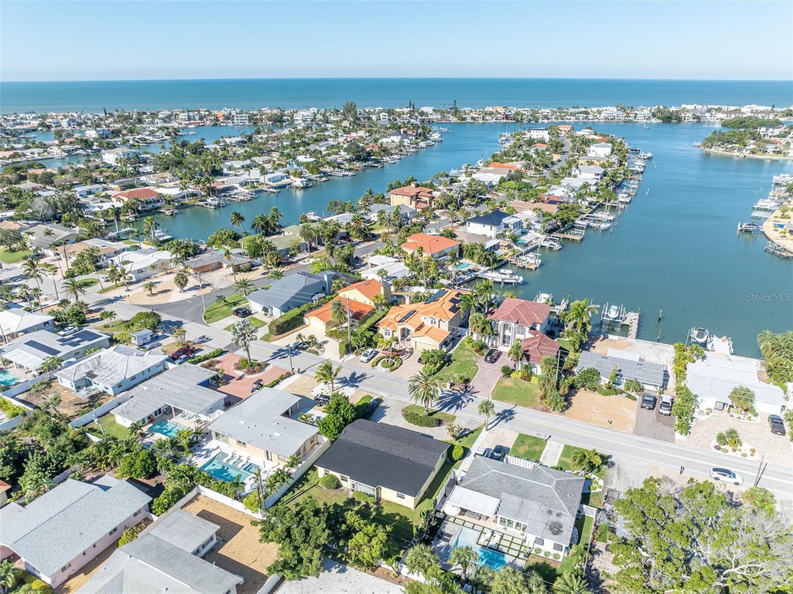 Image 30 of 31 For 2653 Vina Del Mar Boulevard