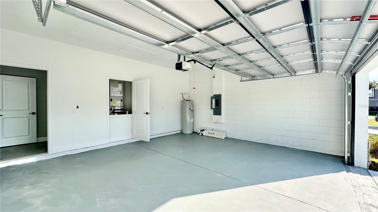 Image 16 of 50 For 701 Fulmar Court