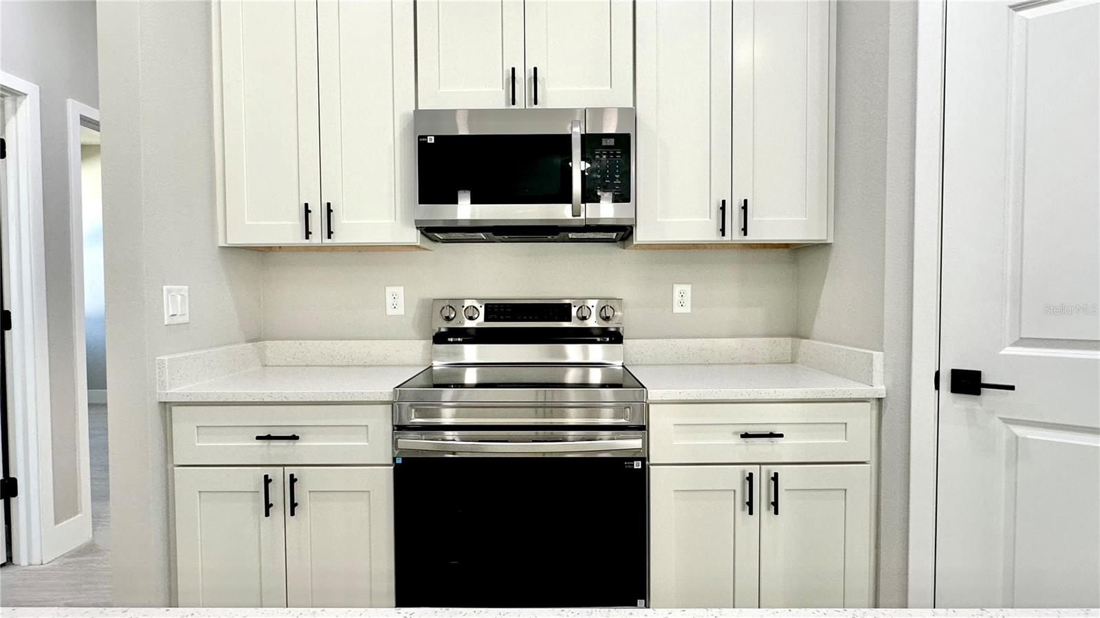 Image 18 of 50 For 701 Fulmar Court