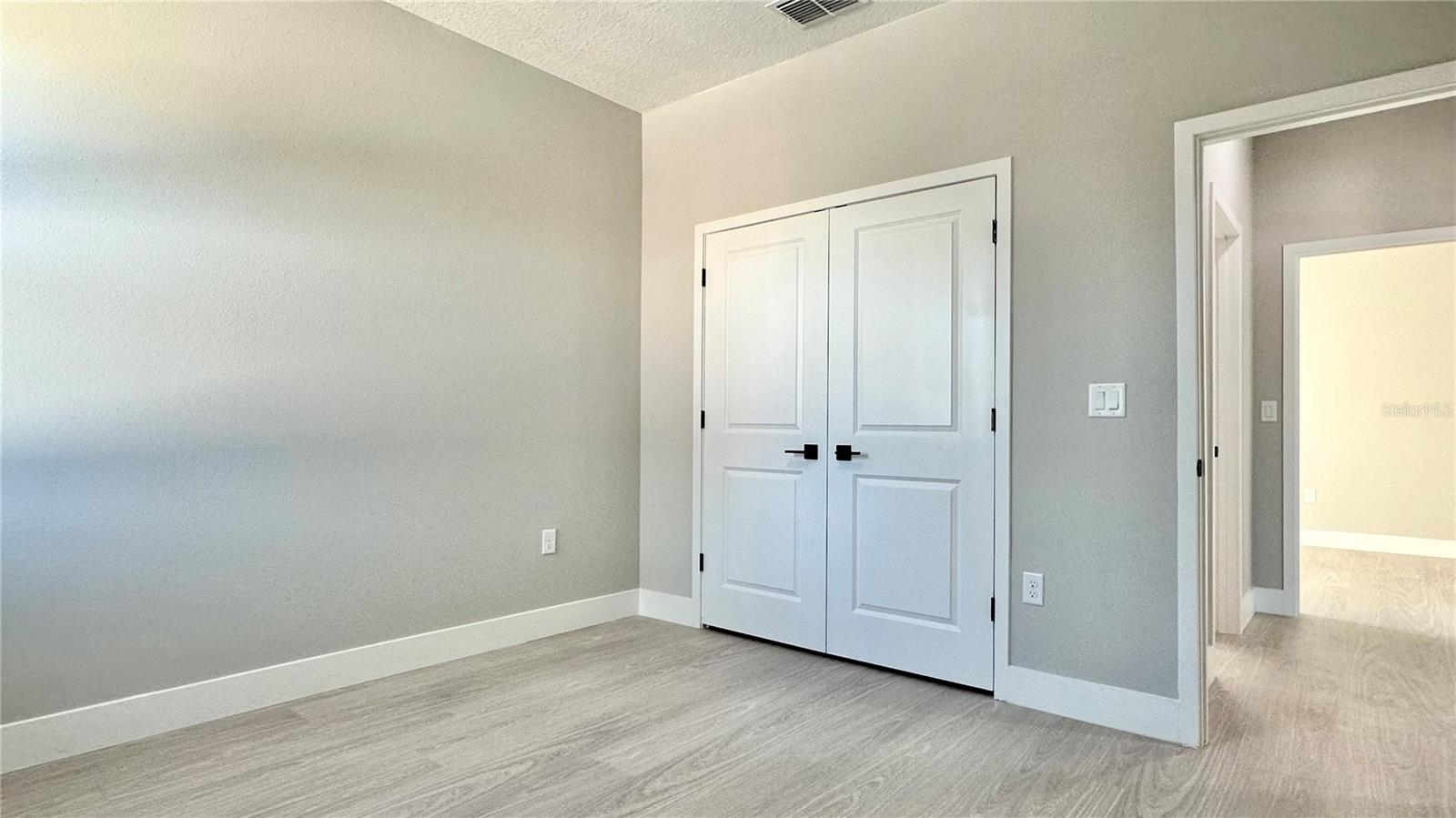 Image 24 of 50 For 701 Fulmar Court