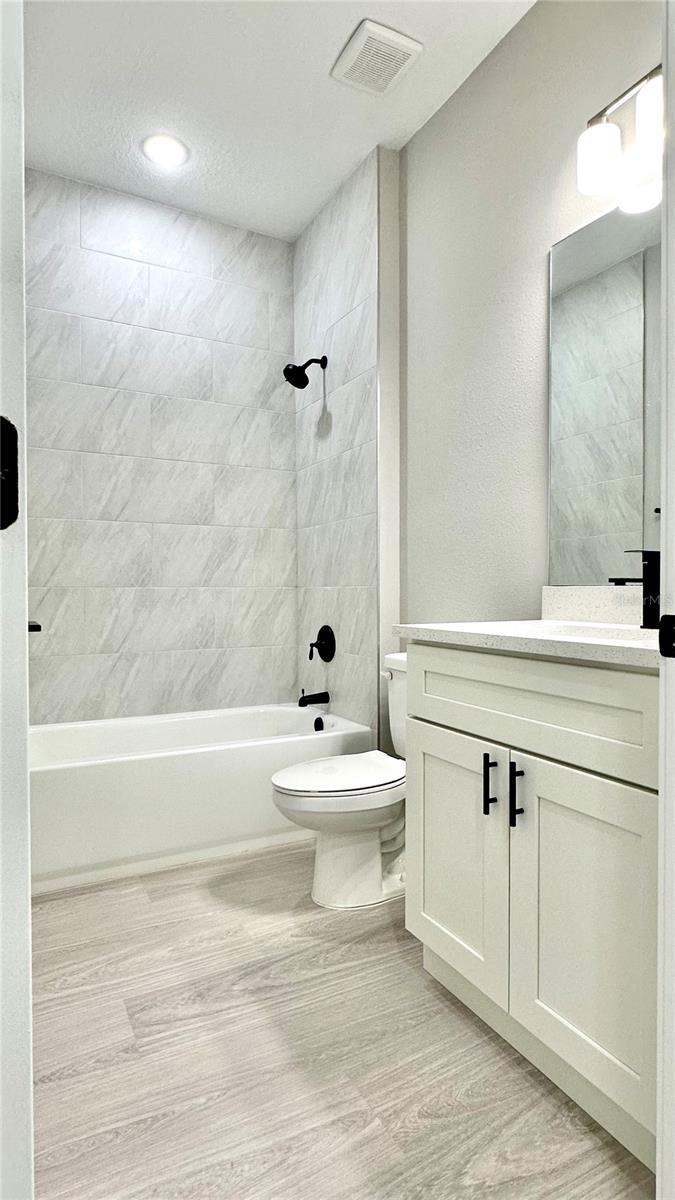 Image 27 of 50 For 701 Fulmar Court