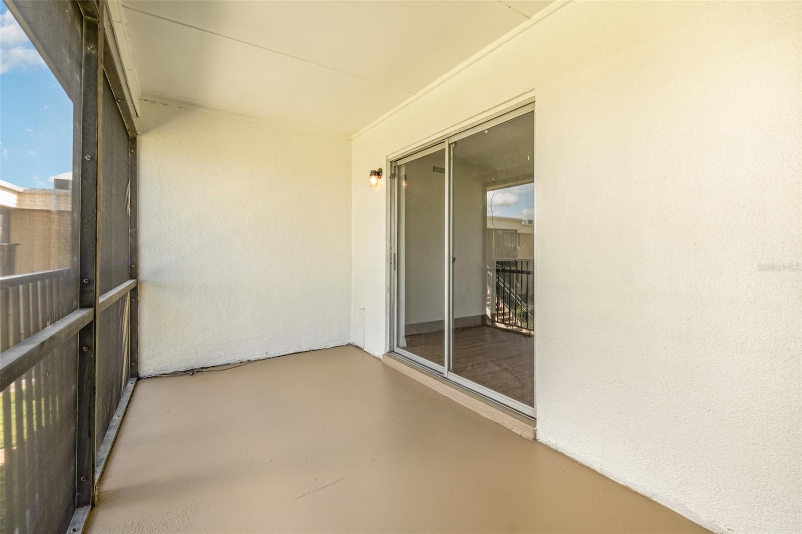 Image 16 of 17 For 1000 Lake Of The Woods Boulevard E206