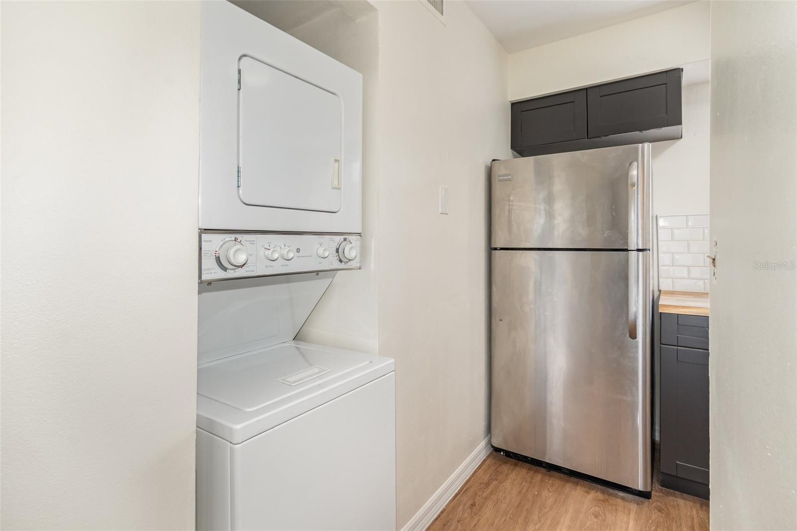 Image 5 of 17 For 1000 Lake Of The Woods Boulevard E206