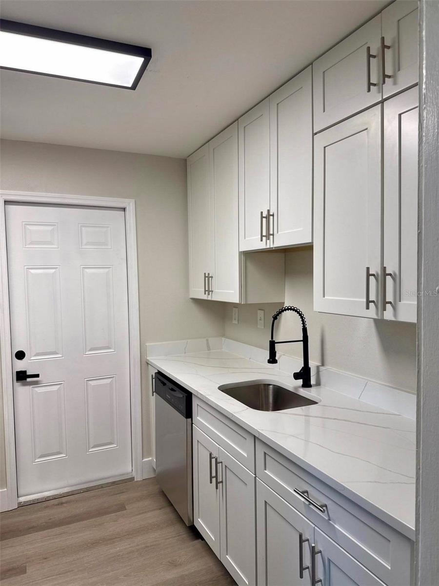 Image 4 of 7 For 3659 Lalani Way