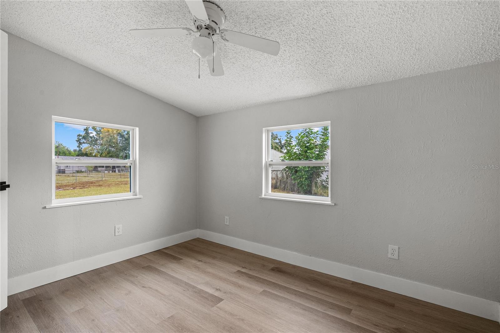 Image 9 of 18 For 3659 Lalani Way