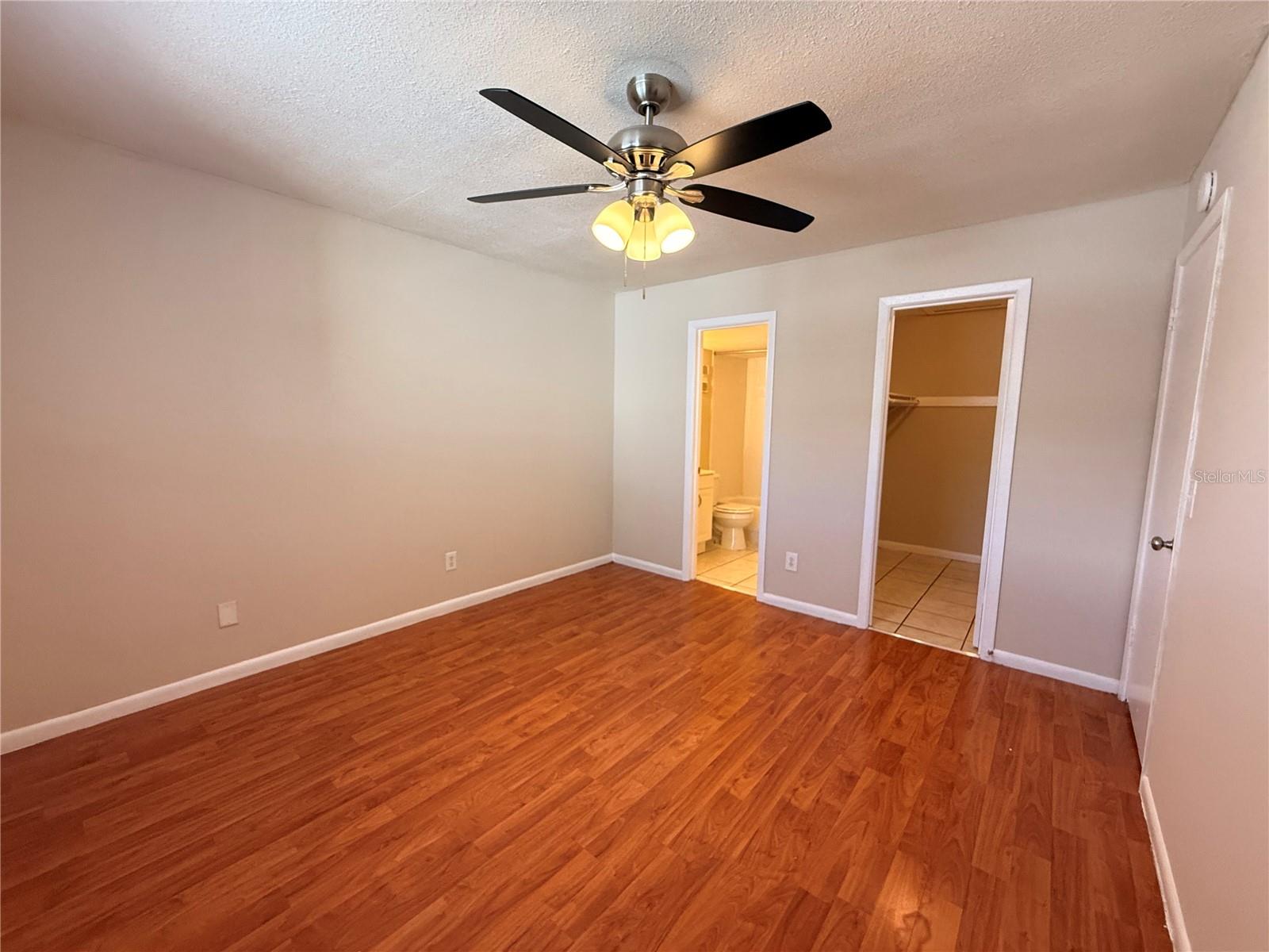 Image 6 of 16 For 5111 Curry Ford Road 4