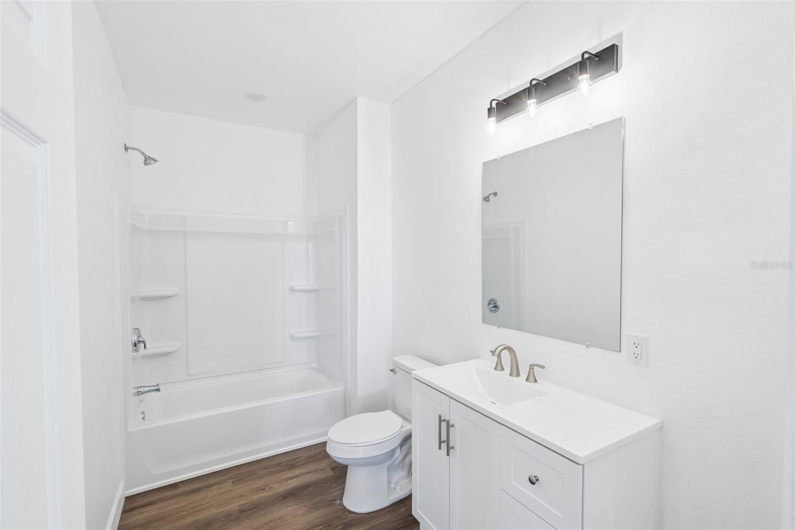 Image 16 of 19 For 248 Magnolia Street