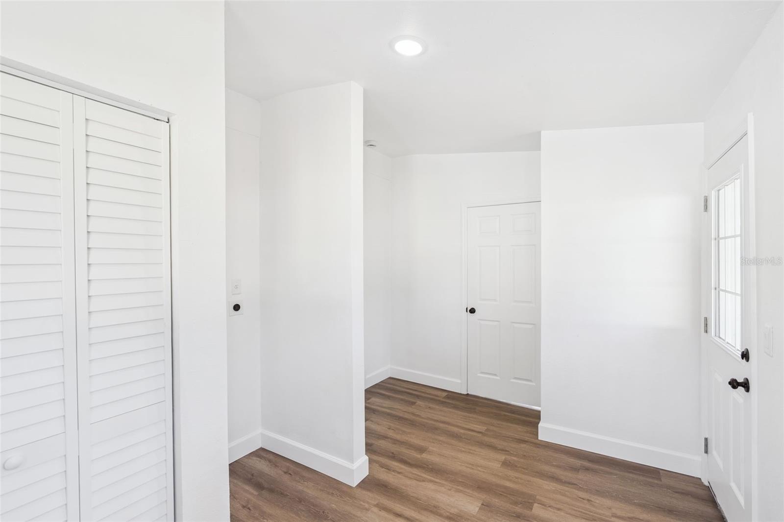 Image 17 of 19 For 248 Magnolia Street