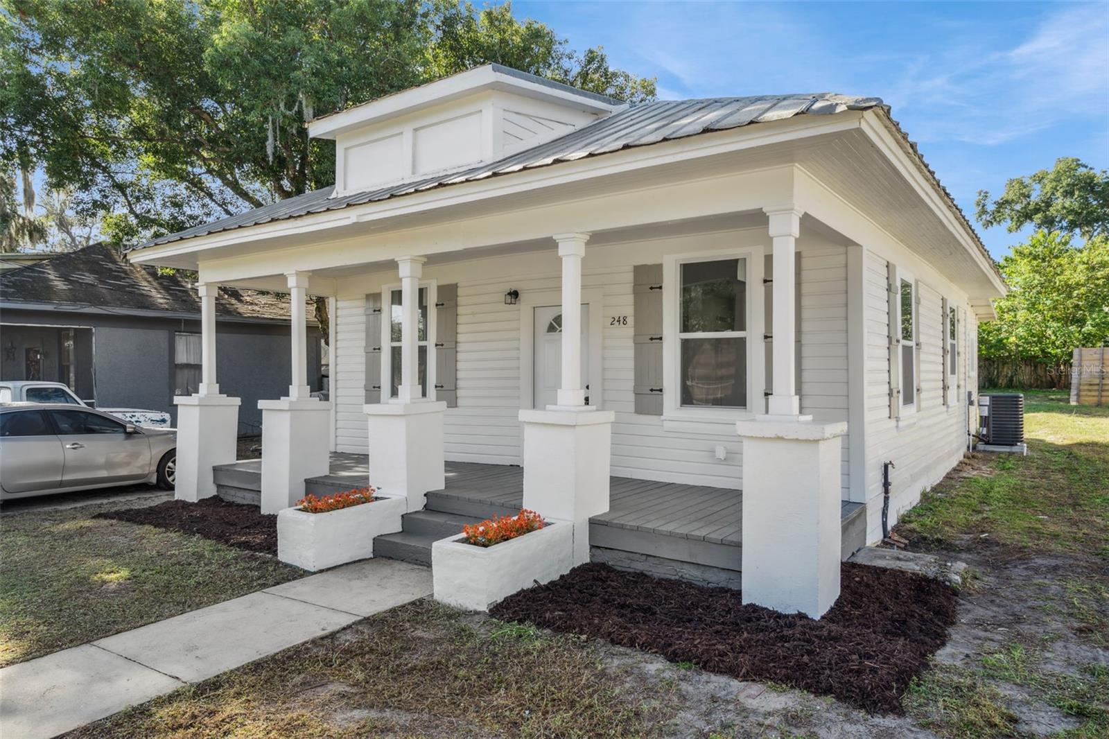 Image 4 of 19 For 248 Magnolia Street