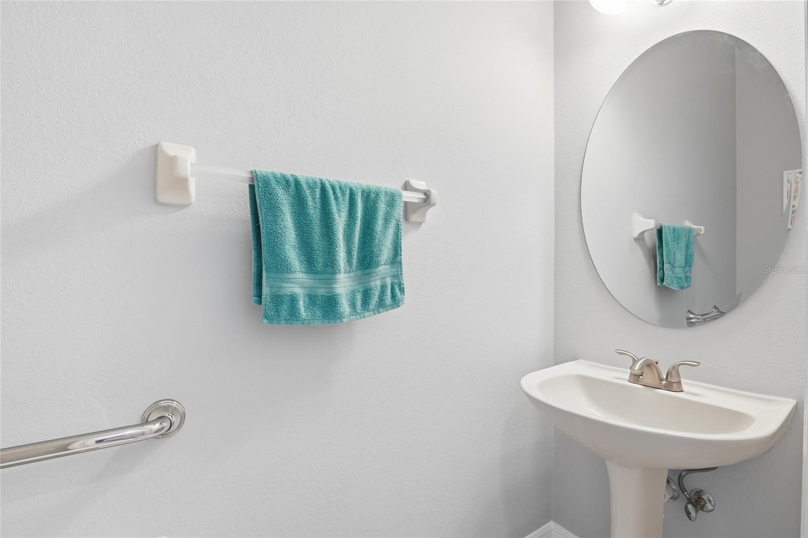 Image 16 of 34 For 930 Oak Chase Drive