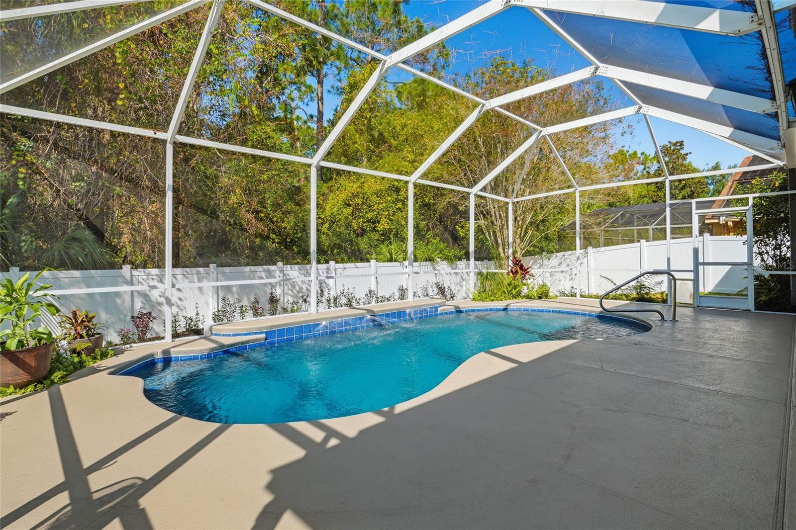 Image 25 of 34 For 930 Oak Chase Drive