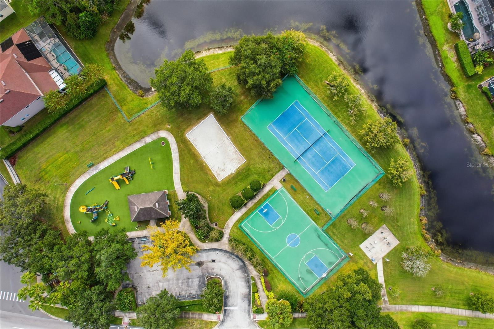 Image 33 of 34 For 930 Oak Chase Drive