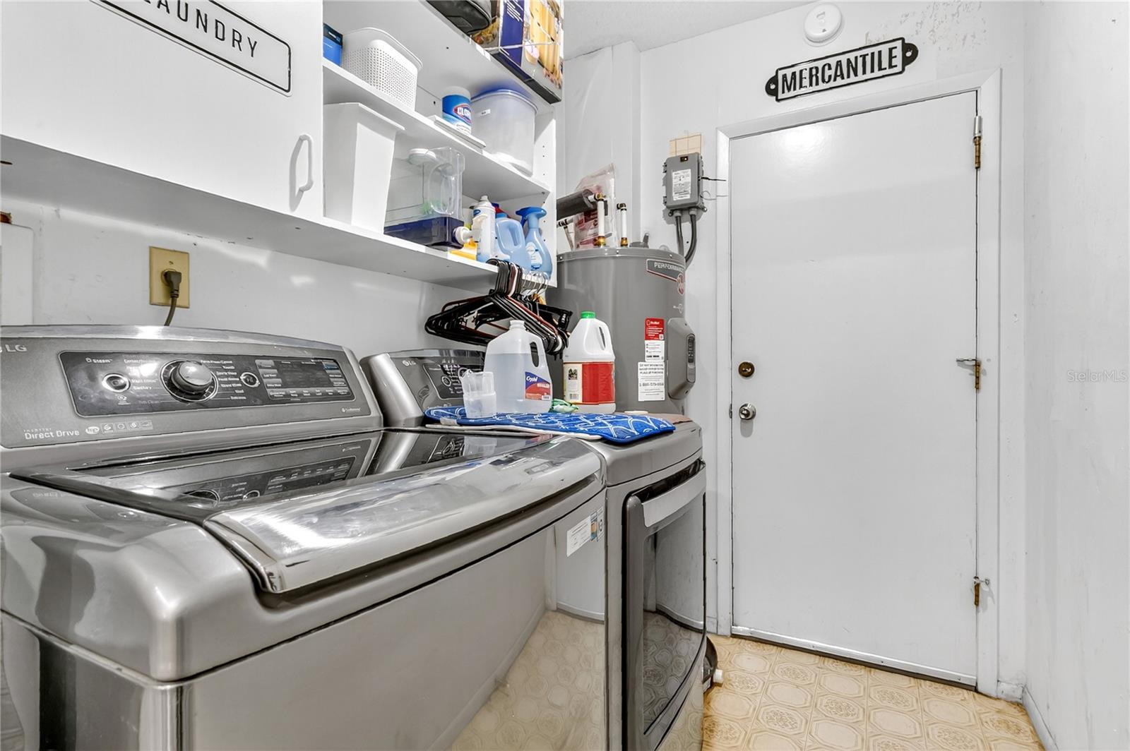 Image 21 of 35 For 4212 Reynard Court