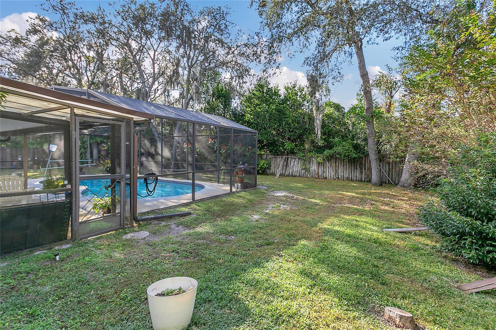 Image 26 of 35 For 4212 Reynard Court