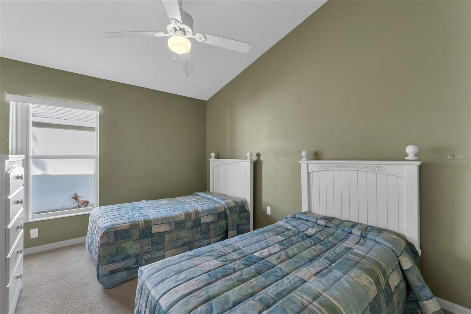 Image 26 of 48 For 4700 Cumbrian Lakes Drive