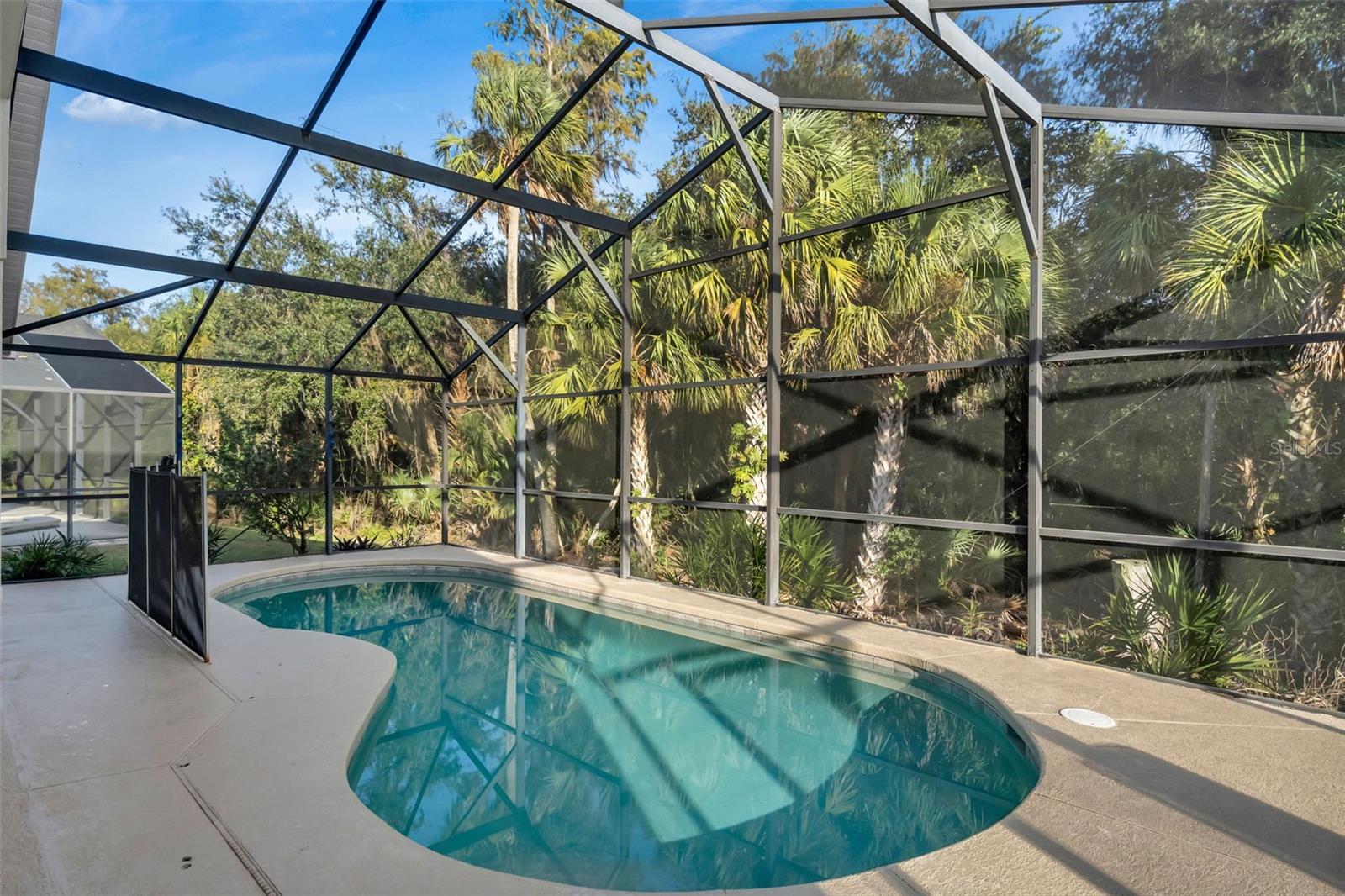 Image 32 of 48 For 4700 Cumbrian Lakes Drive