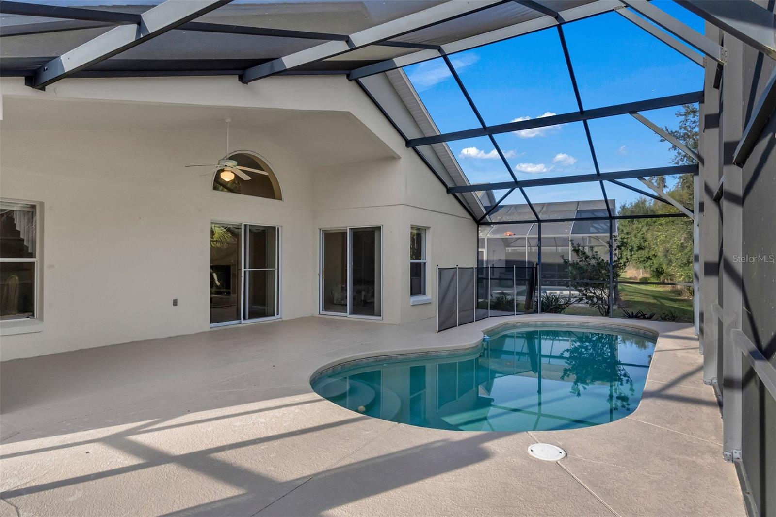 Image 33 of 48 For 4700 Cumbrian Lakes Drive