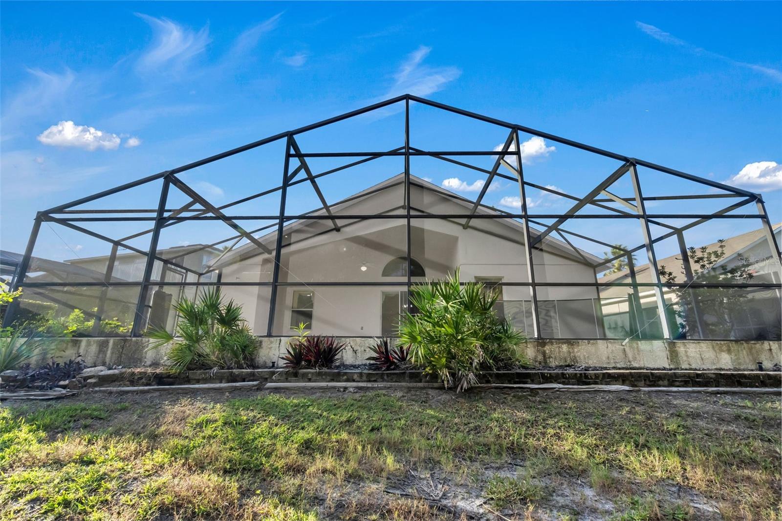 Image 37 of 48 For 4700 Cumbrian Lakes Drive