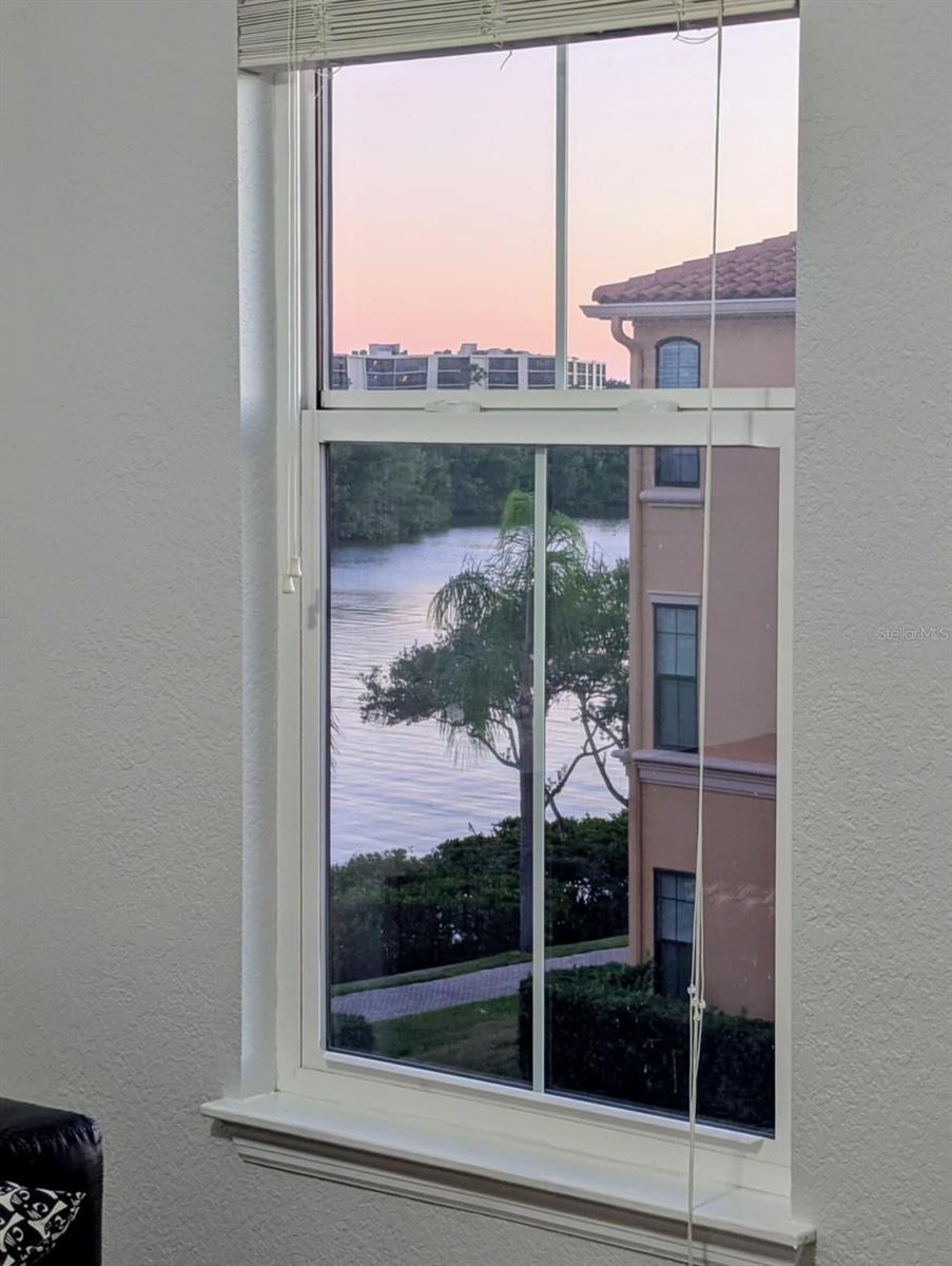 Image 10 of 22 For 2747 Via Capri  1131