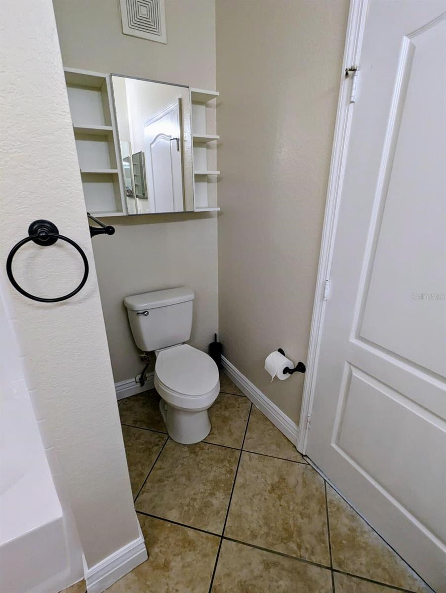 Image 15 of 22 For 2747 Via Capri  1131