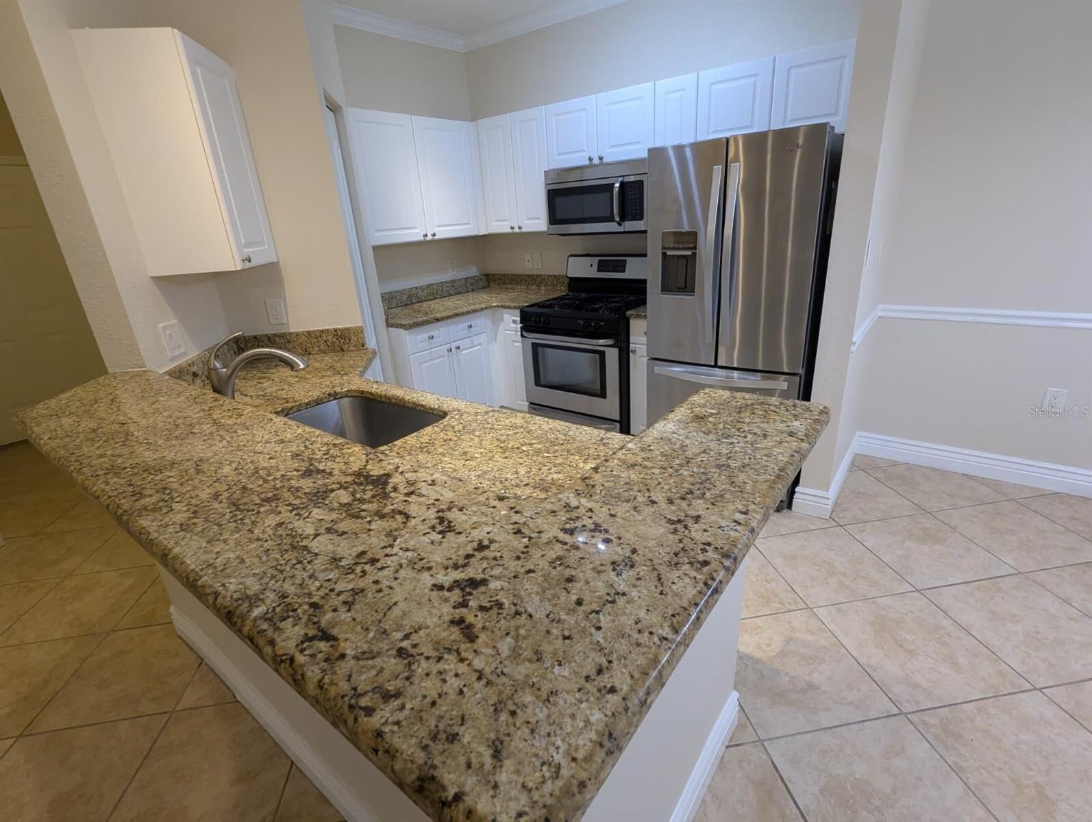 Image 4 of 22 For 2747 Via Capri  1131