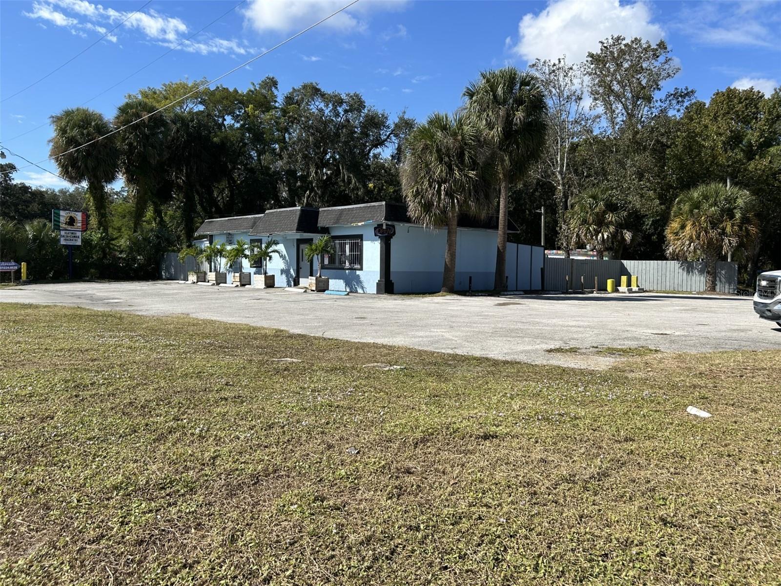 Image 2 of 8 For 3640 Sanford Avenue