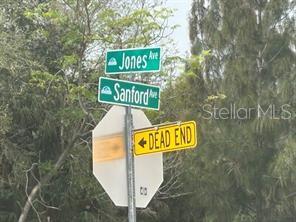 Image 3 of 8 For 3640 Sanford Avenue