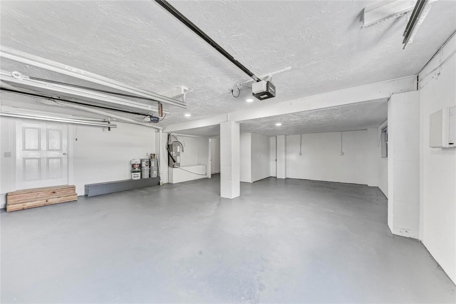 Image 17 of 22 For 4233 5th Avenue W