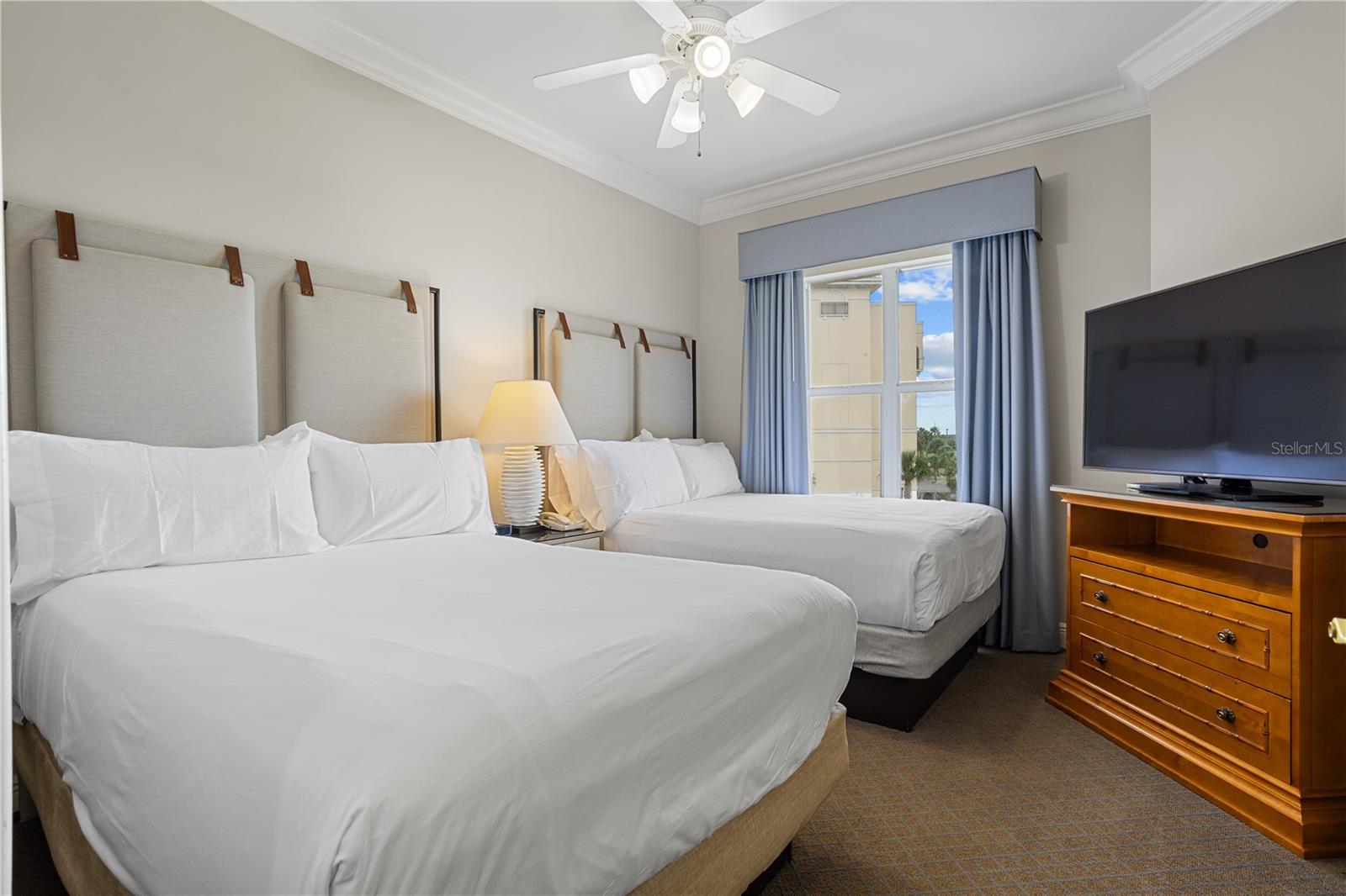 Listing photo id 8 for 8495 Miracle Drive Ne 305