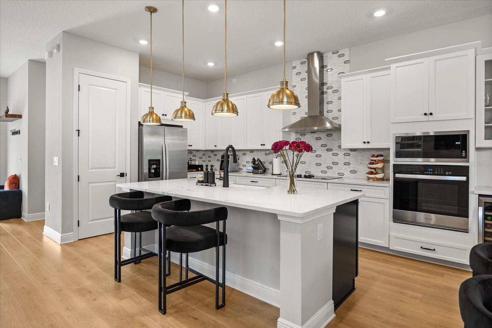 Image 10 of 50 For 10175 Peebles Street