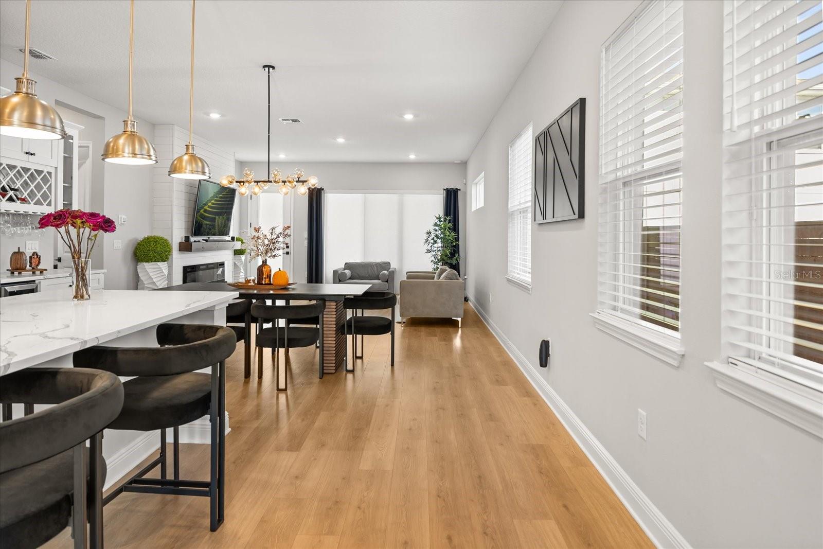 Image 15 of 50 For 10175 Peebles Street