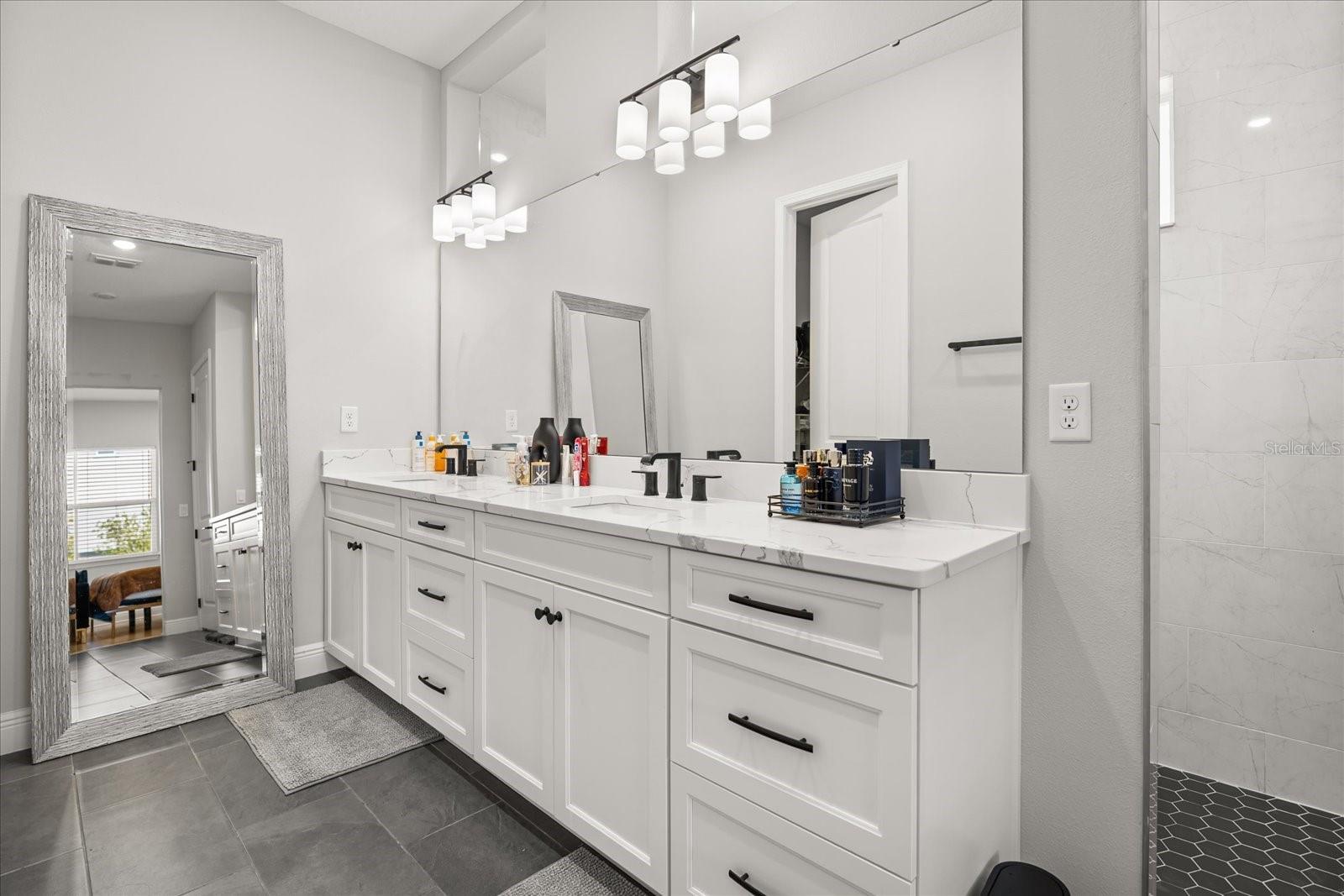 Image 24 of 50 For 10175 Peebles Street