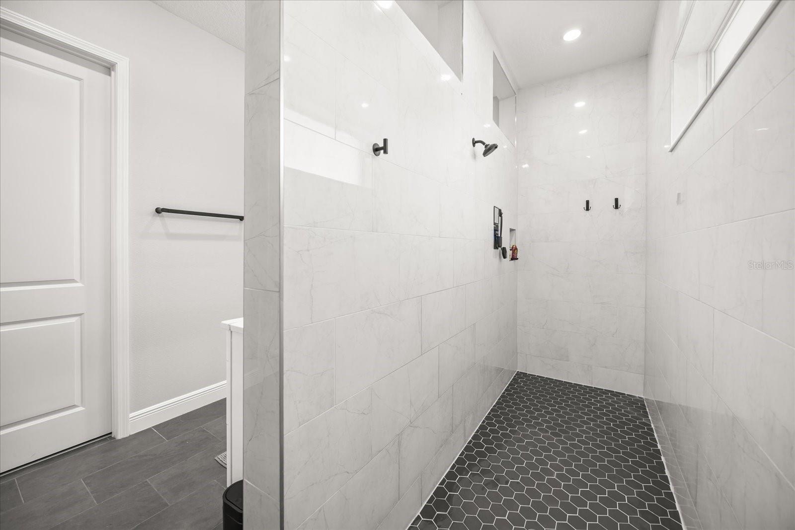 Image 26 of 50 For 10175 Peebles Street