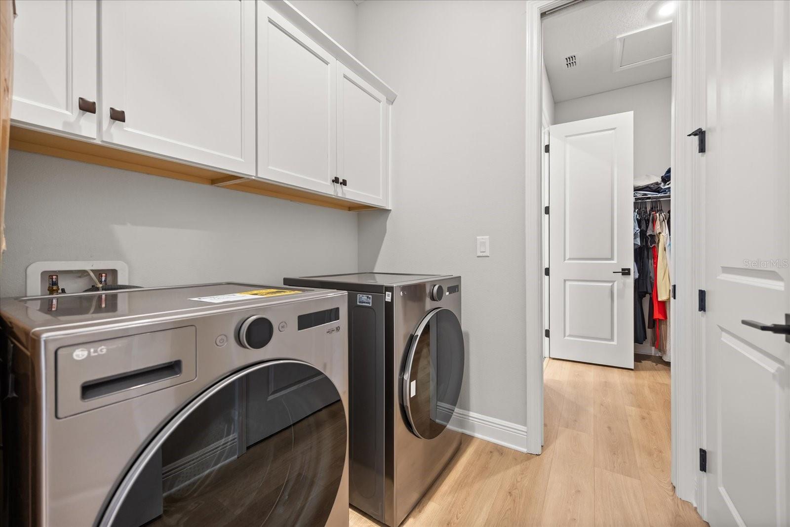 Image 29 of 50 For 10175 Peebles Street