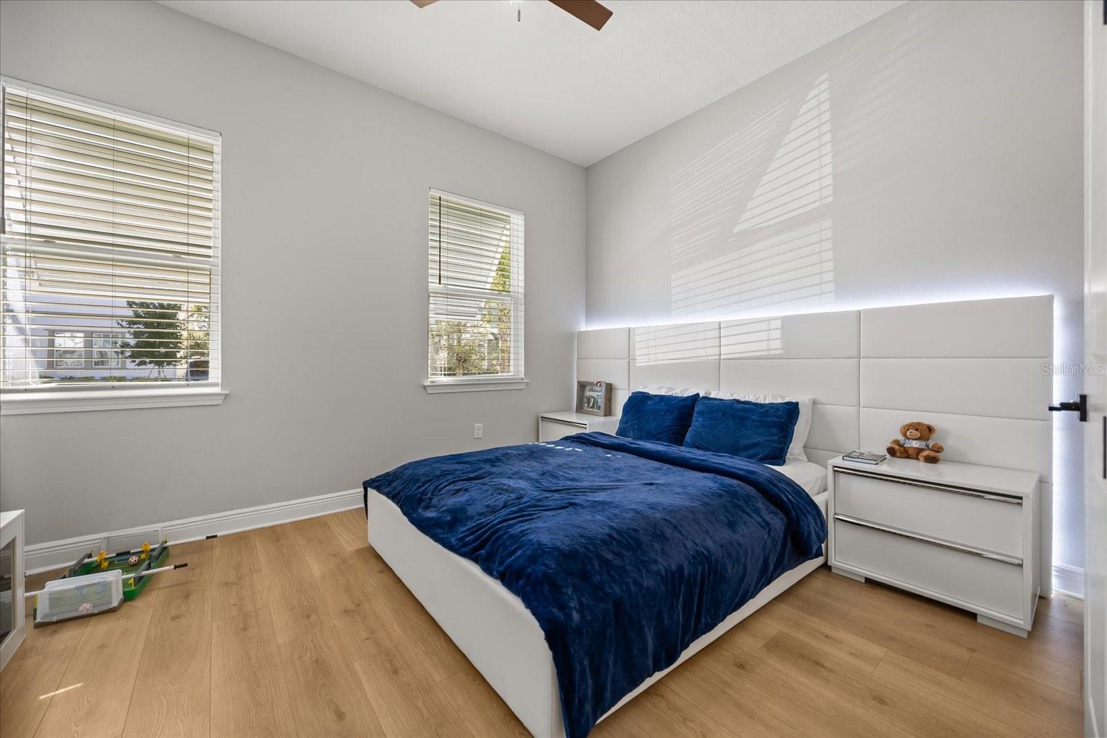 Image 31 of 50 For 10175 Peebles Street