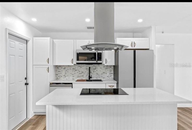 Image 2 of 14 For 216 Jean Street