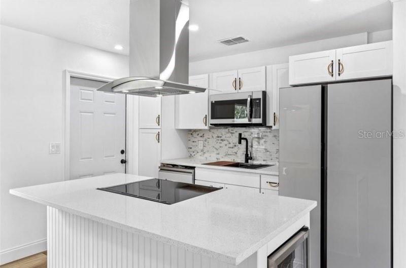 Image 4 of 14 For 216 Jean Street