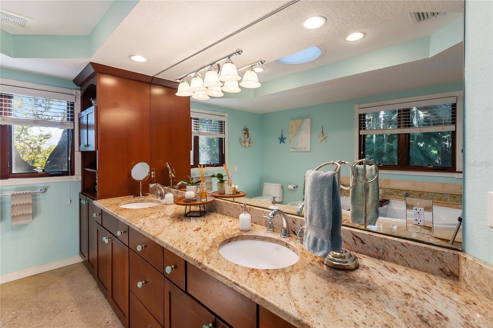 Image 30 of 65 For 4690 Rummell Road