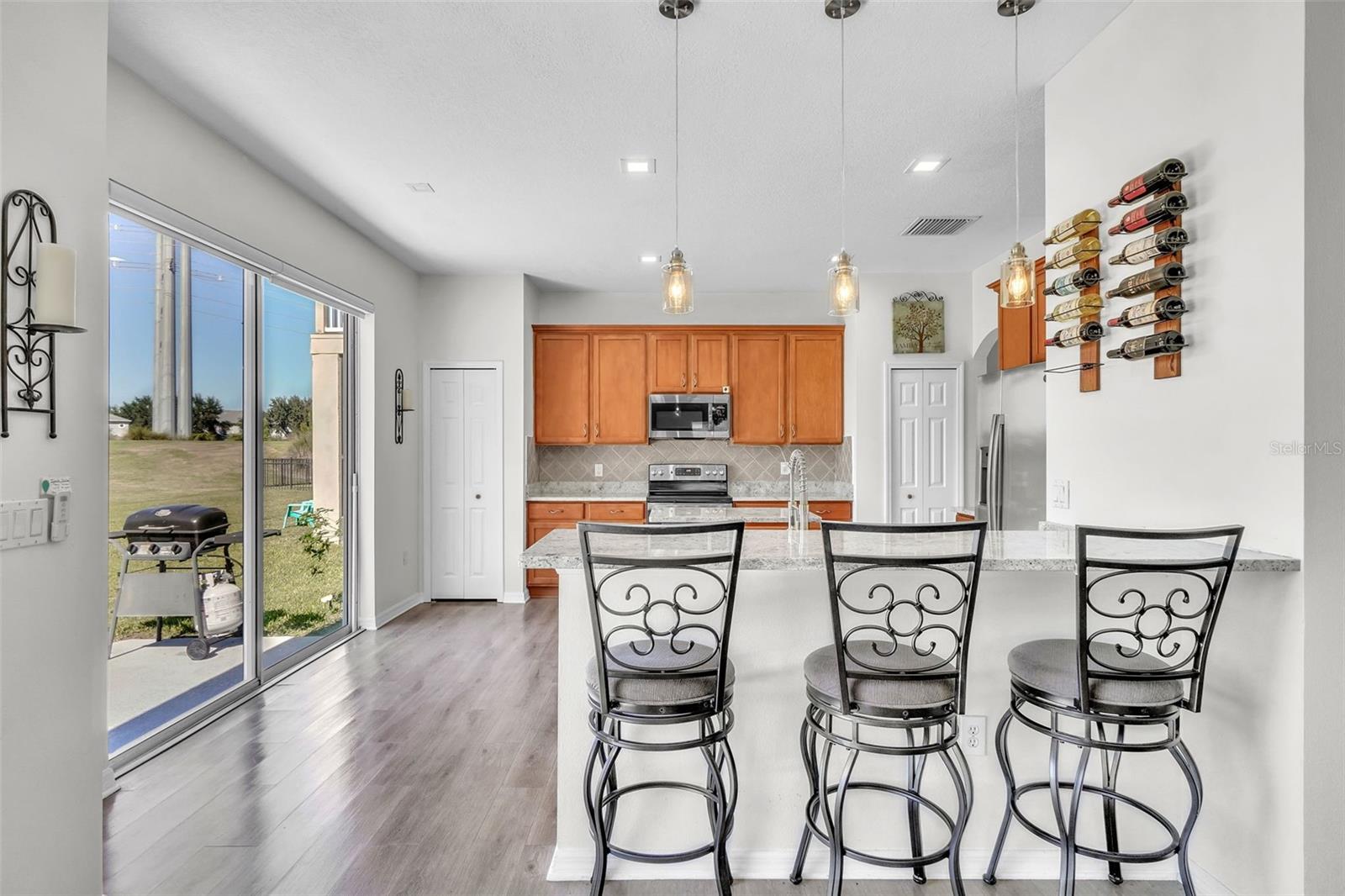 Image 14 of 39 For 9826 Heron Pointe Drive