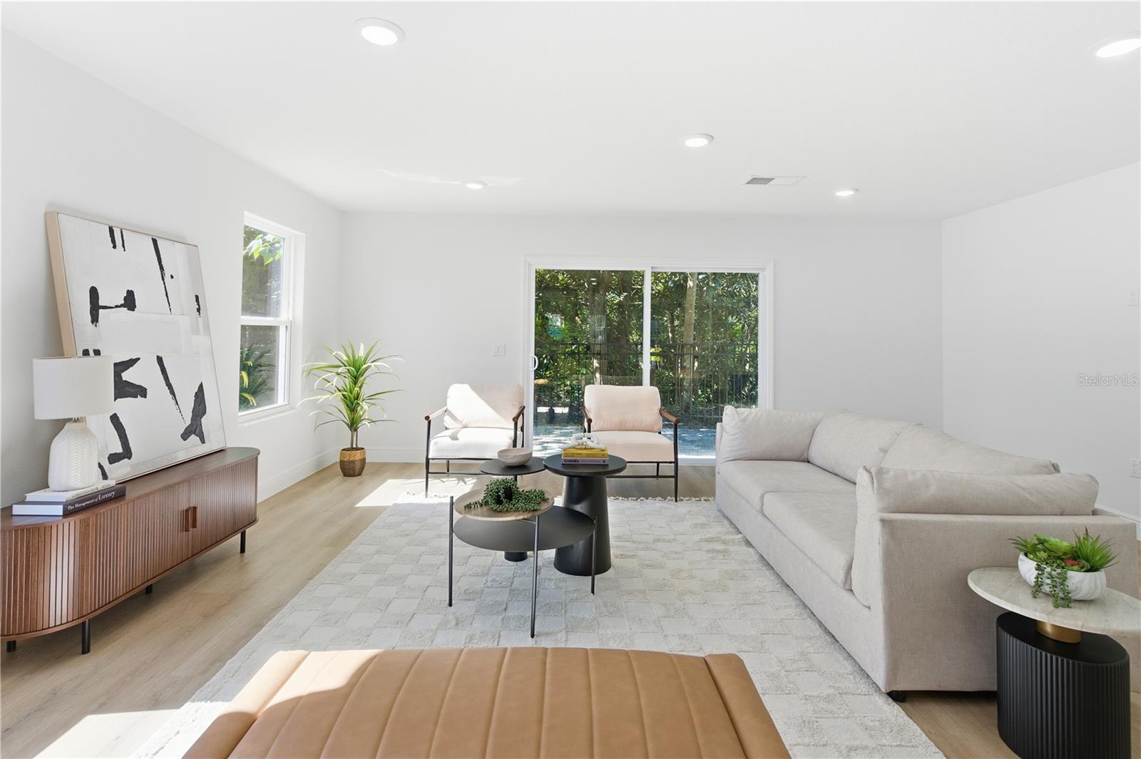 Image 6 of 19 For 703 Clemson Drive