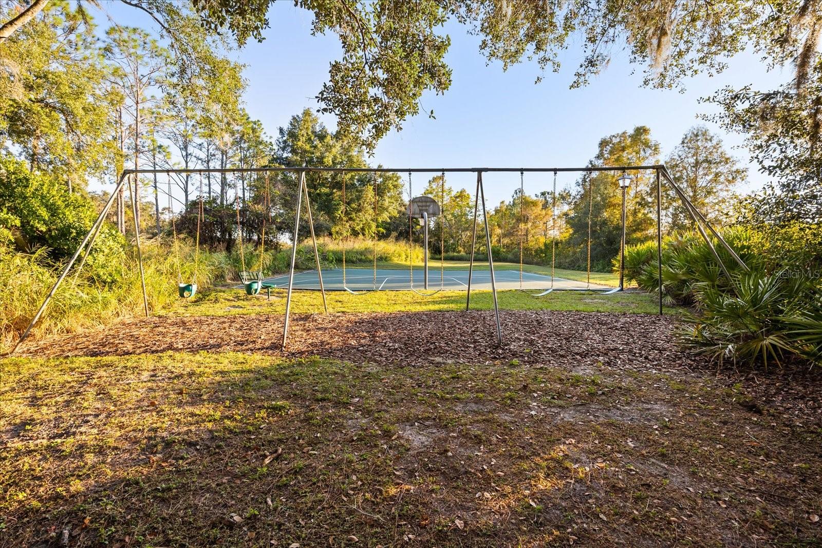 Image 33 of 43 For 5740 Aloma Woods Boulevard