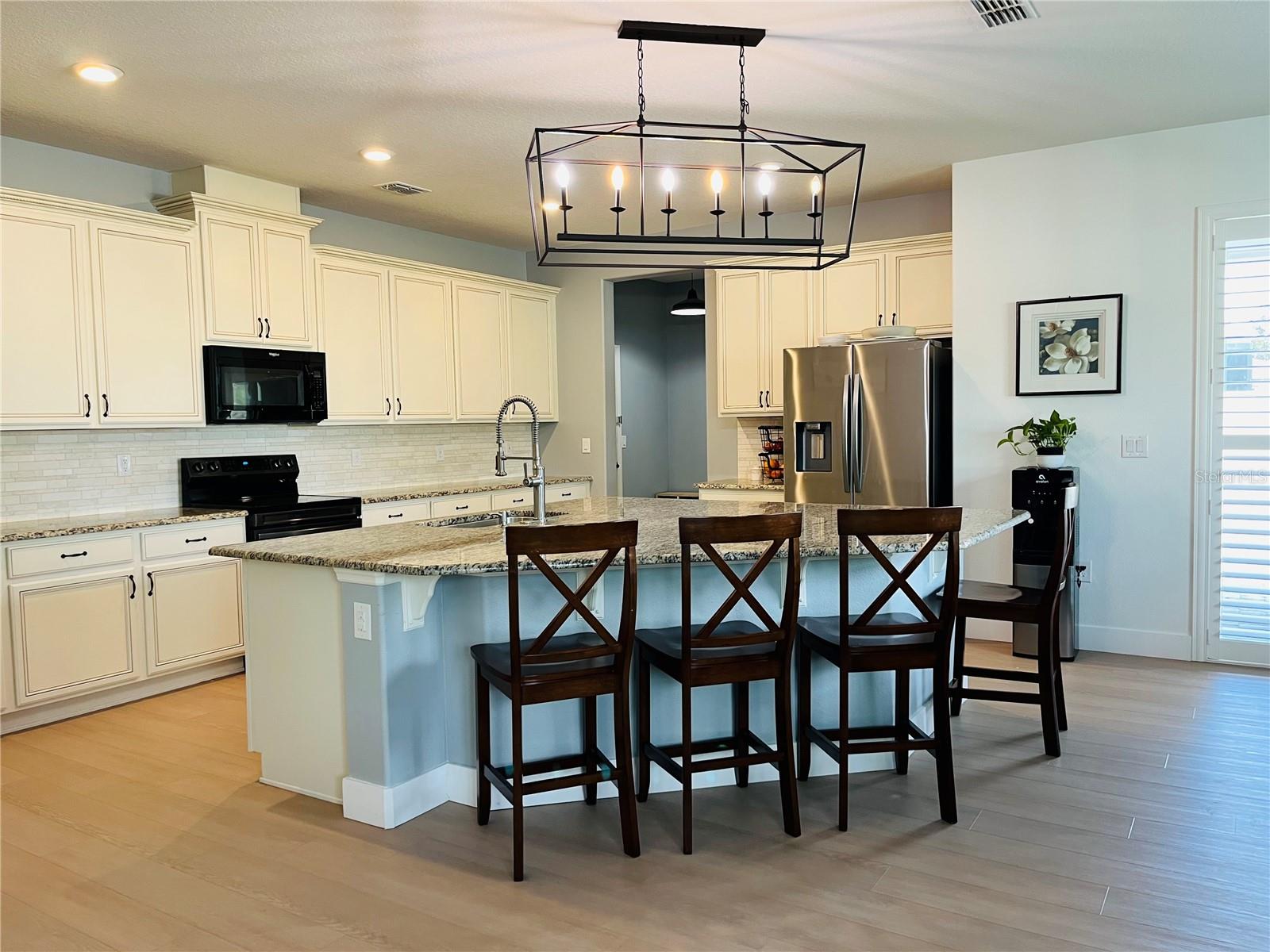 Listing photo id 5 for 14037 Pecan Orchard Drive