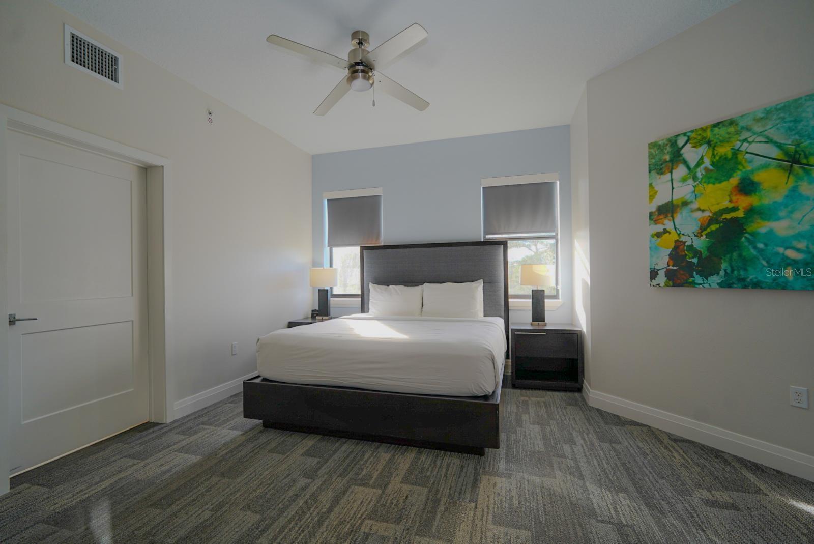 Image 12 of 14 For 14501 Grove Resort 2335