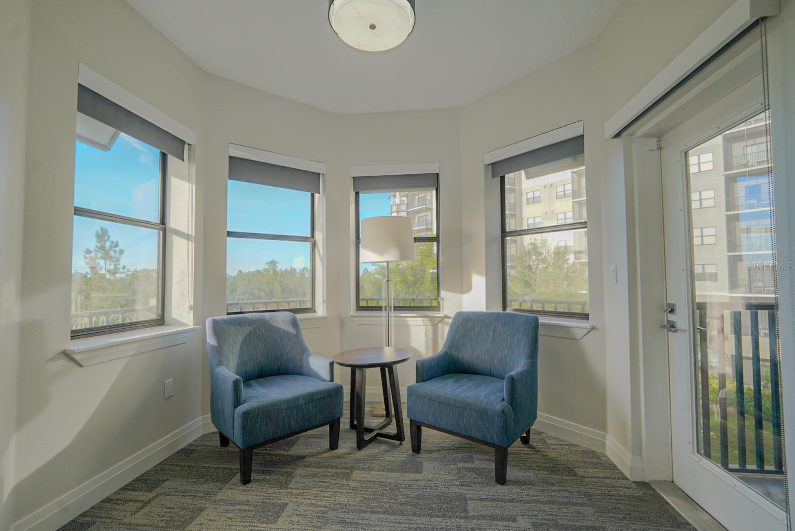 Image 4 of 14 For 14501 Grove Resort 2335