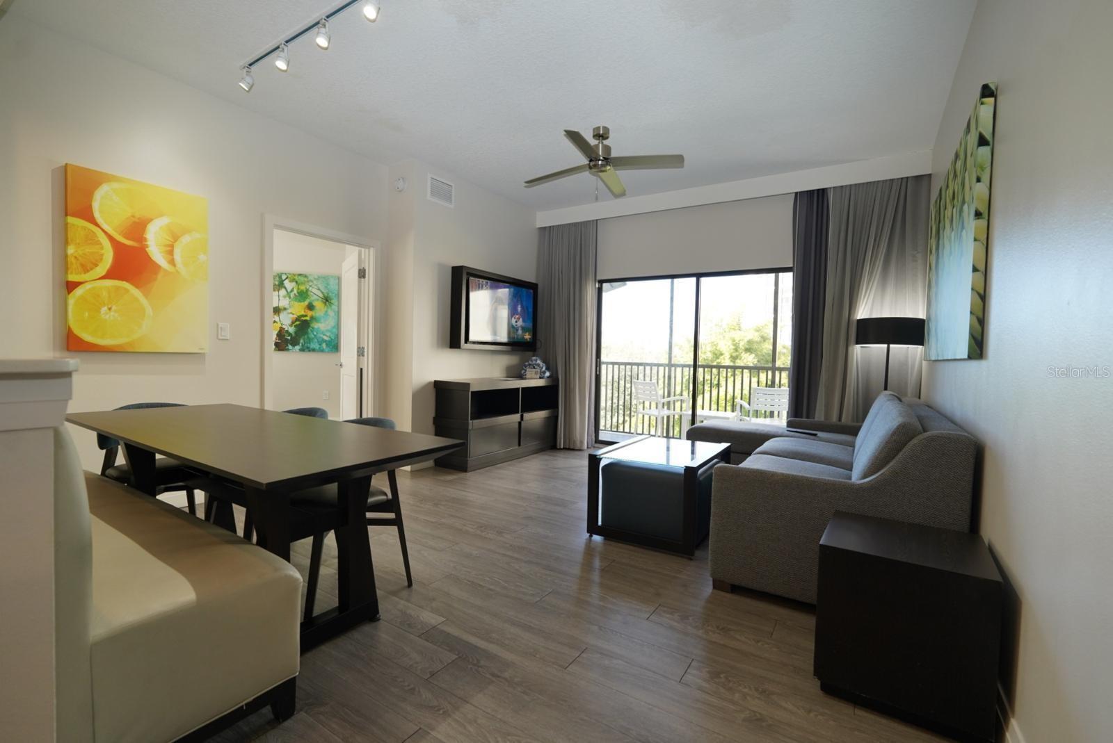 Image 5 of 14 For 14501 Grove Resort 2335