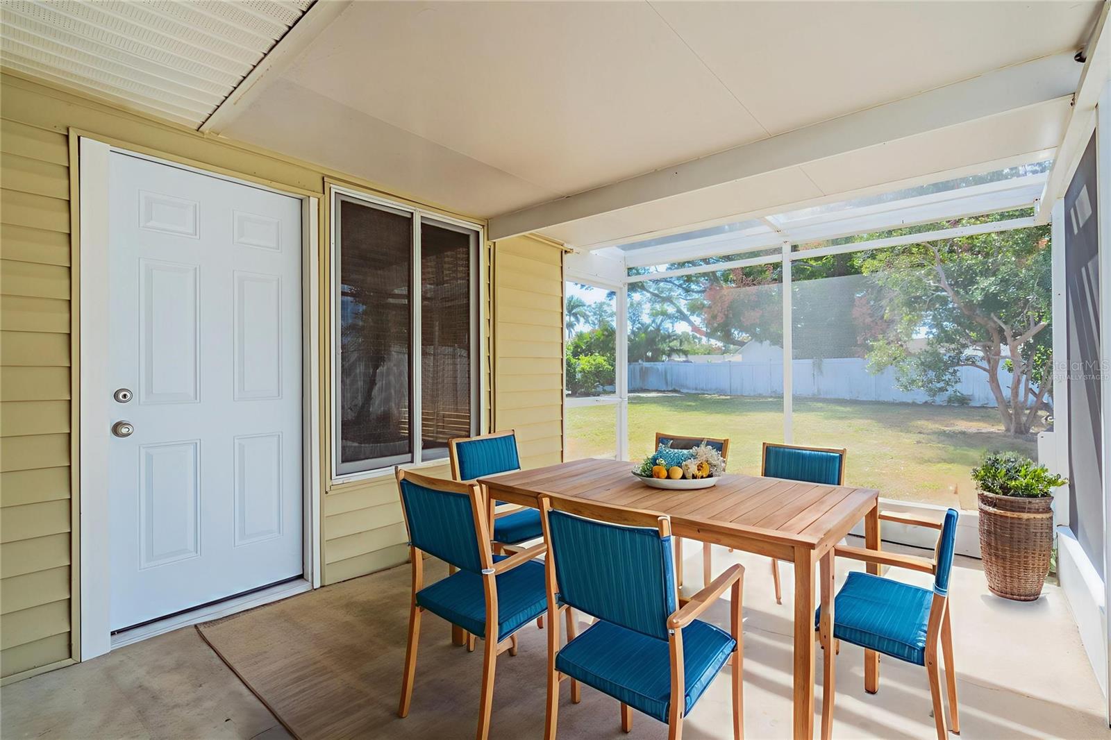 Image 27 of 31 For 4013 27th Avenue W